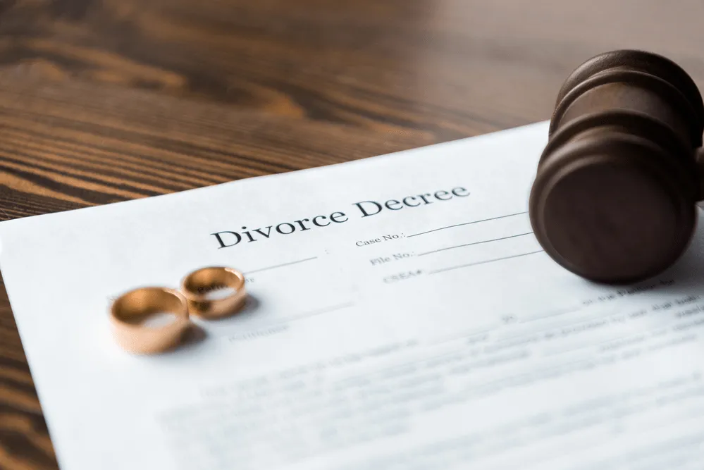 A divorce decree form.