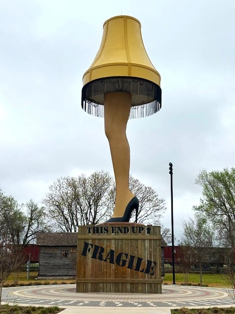 A huge leg lamp from A Christmas Story movie statue in Chickasha, Oklahoma