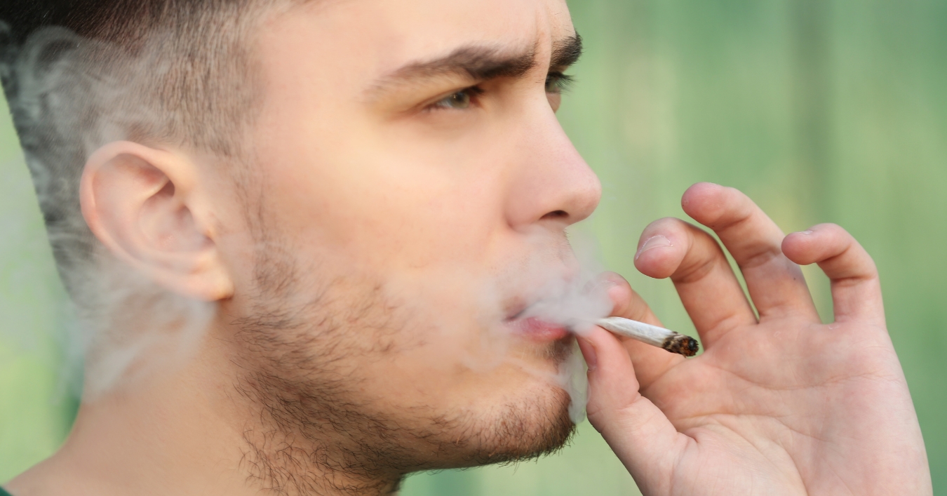 how do tobacco pouches work How to Use Nicotine Pouches in 4 Easy Steps how do tobacco pouches work How to Use Nicotine Pouches in 4 Easy Steps